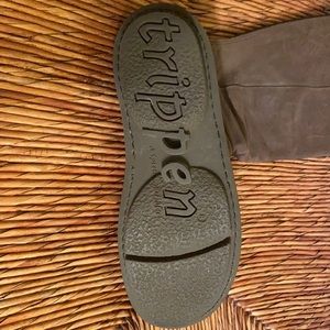 German Trippen A. Spieth M. Oehler Brown Flat Full Back Zip Leather Boot